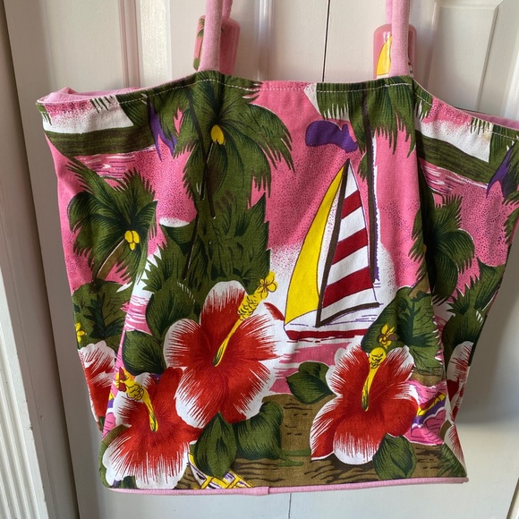 Large Tropical Beach Tote - Picture 3 of 7